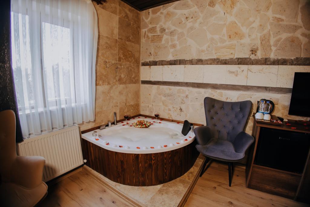 Deluxe Jakuzili Suite,Şehir Manzaralı,1. Kat
