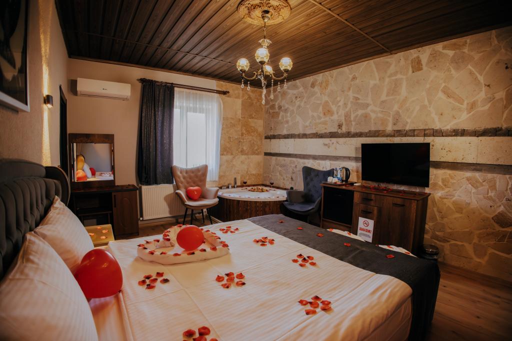 Deluxe Jakuzili Suite,Şehir Manzaralı,1. Kat