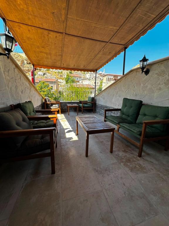 Corner Suite - Jakuzili,Şehir Manzaralı,Balkonlu