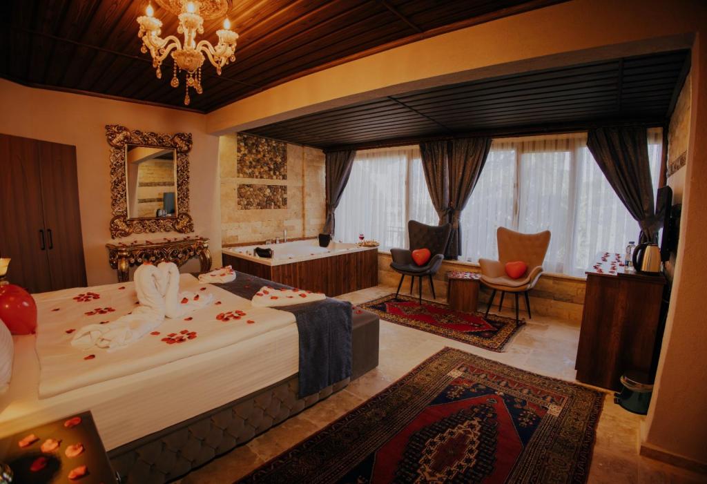Dark Room with Jakuzzi,Şehir Manzaralı,2. Kat