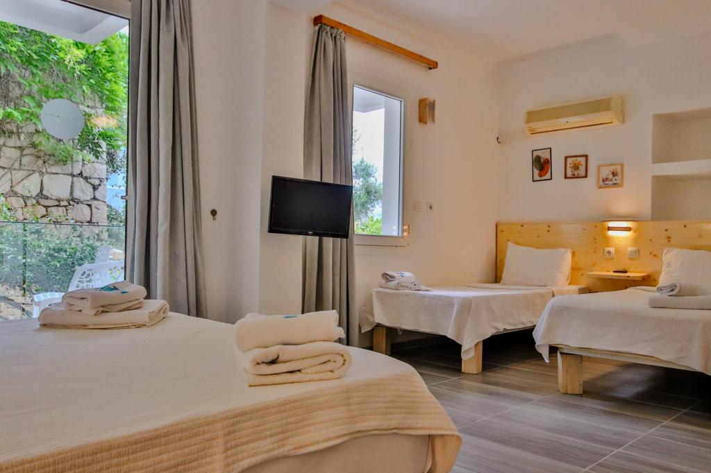 Ekonomik Aile Odası,Kısmi Deniz Manzaralı,Balkonlu