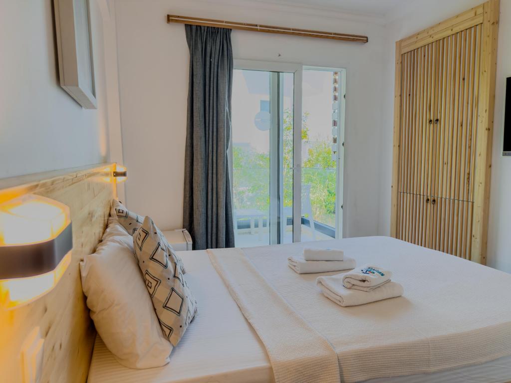 Standart Oda,Kısmi Deniz Manzaralı,Balkonlu