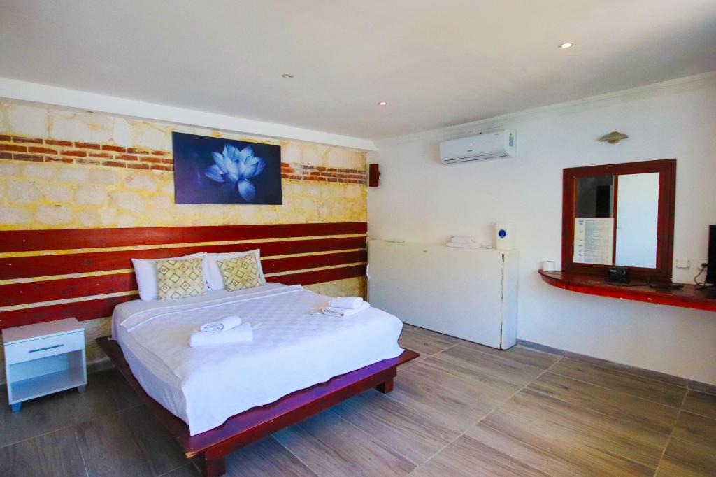 Deluxe Oda,Deniz Manzaralı,Balkonlu