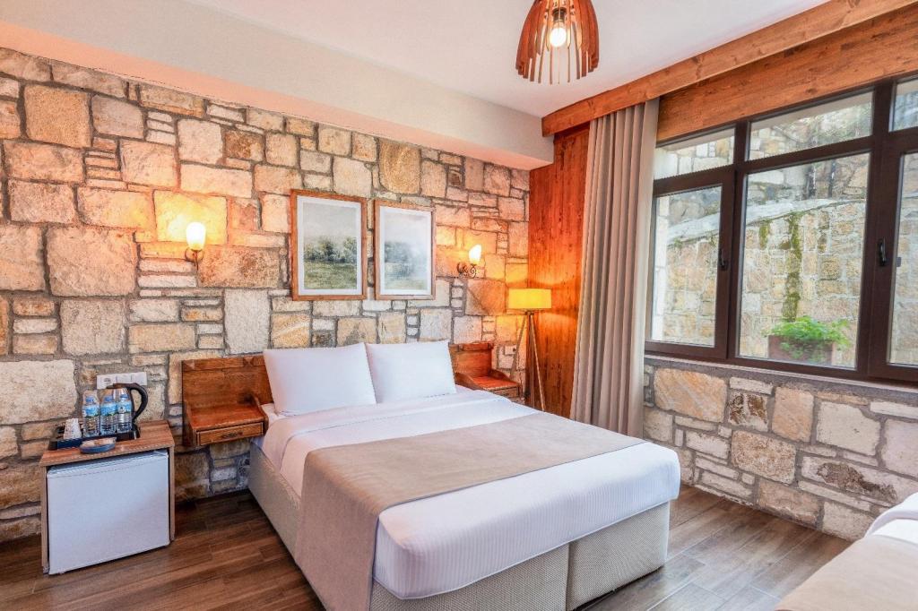 Superior Room, Sea View (3 Person)