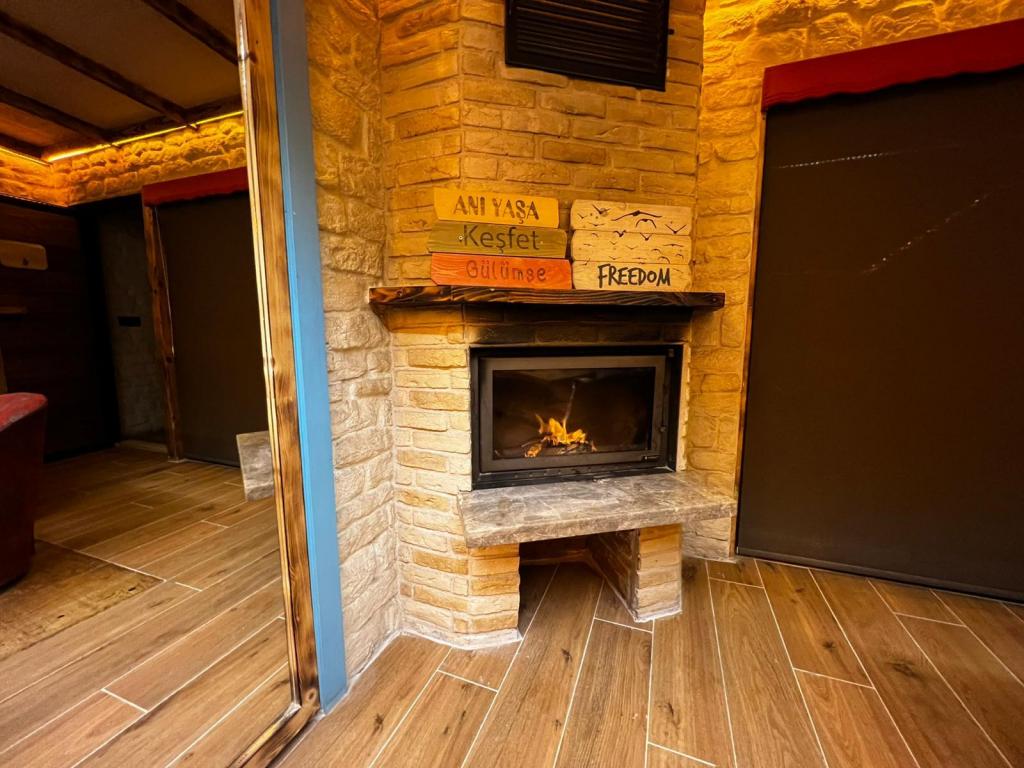 Bungalow,Havuz ve Bahçe Manzaralı,Giriş Katı