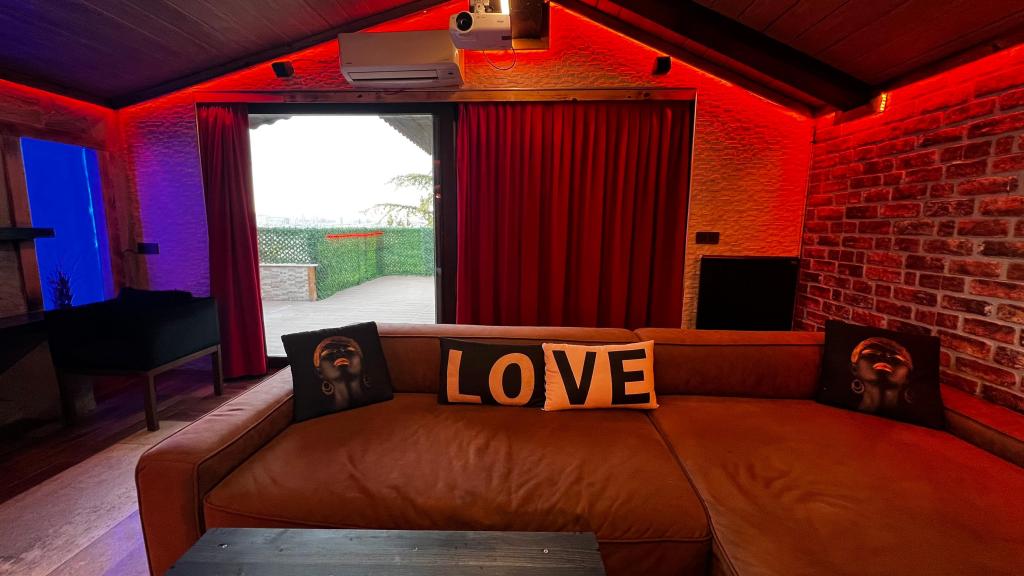 King Suite,Şehir Manzaralı,Jakuzili ve Balkonlu