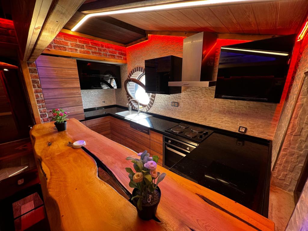 King Suite,Şehir Manzaralı,Jakuzili ve Balkonlu