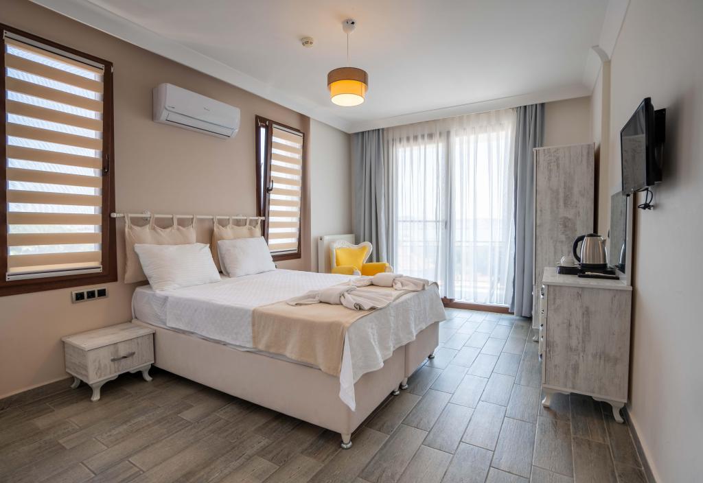 Deluxe Oda, Deniz Manzaralı (Balkonlu)