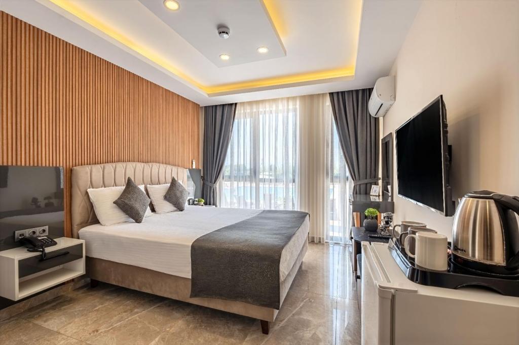 Standard Room, Garden View (Without Balcony)