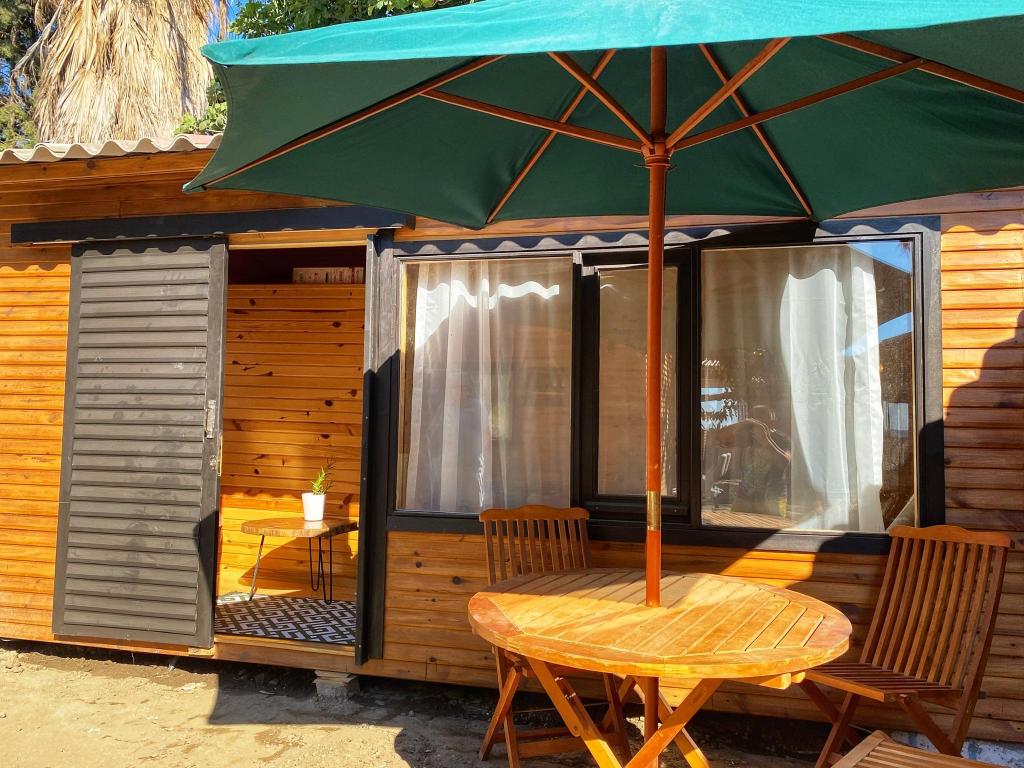 Bungalow Garden Floor Room, Garden View