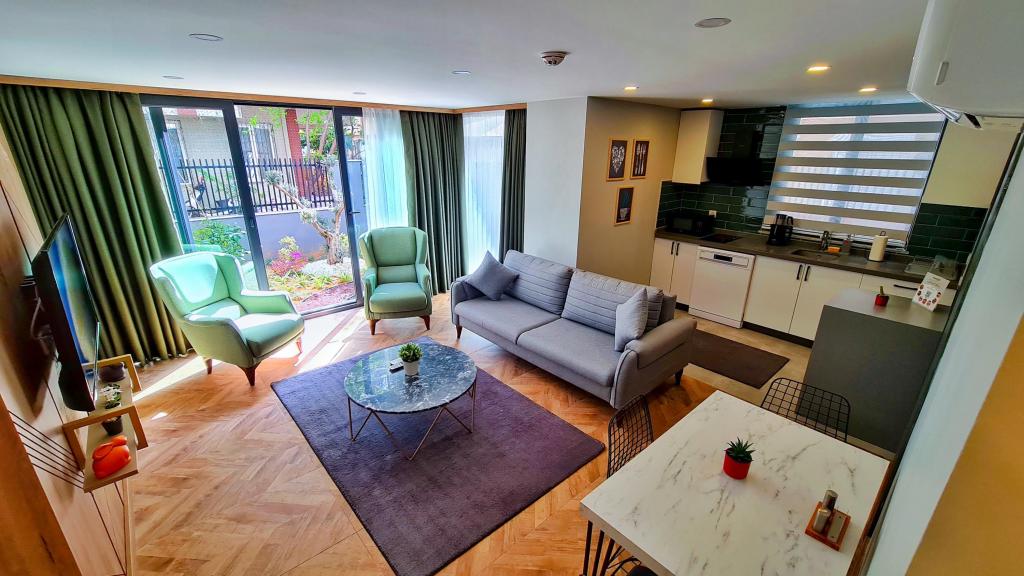 Apart Apartment Garden Floor Room, Garden View