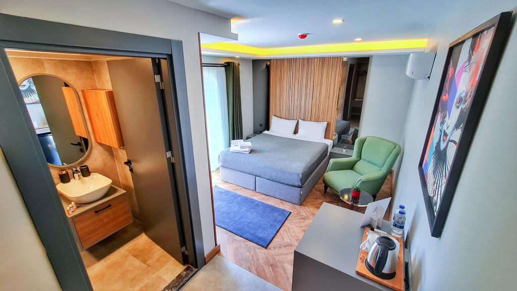 Terrace Room