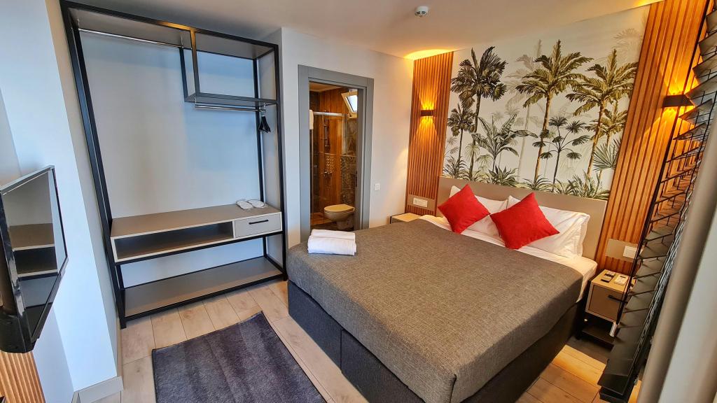 Standart Oda, Deniz Manzaralı (Balkonlu)