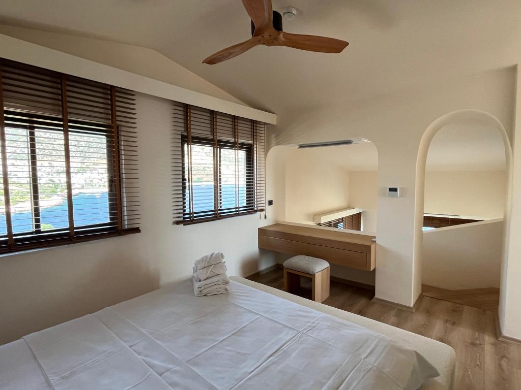 Penthouse Suit,Deniz Manzaralı,Jakuzili