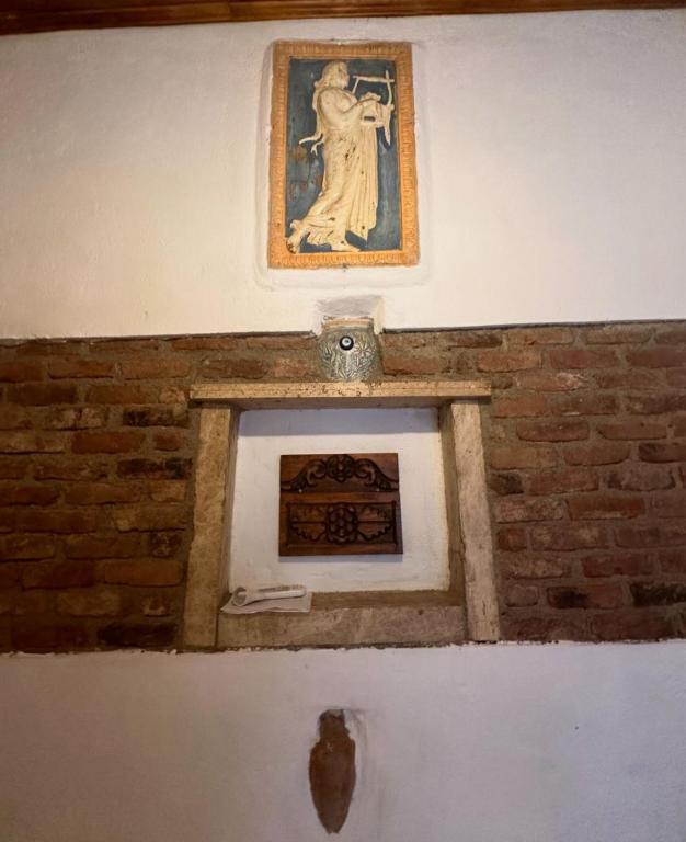 Antik Oda,Bahçe Manzaralı