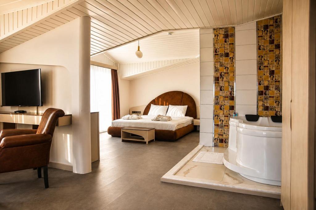 King Suite,Göl Manzaralı