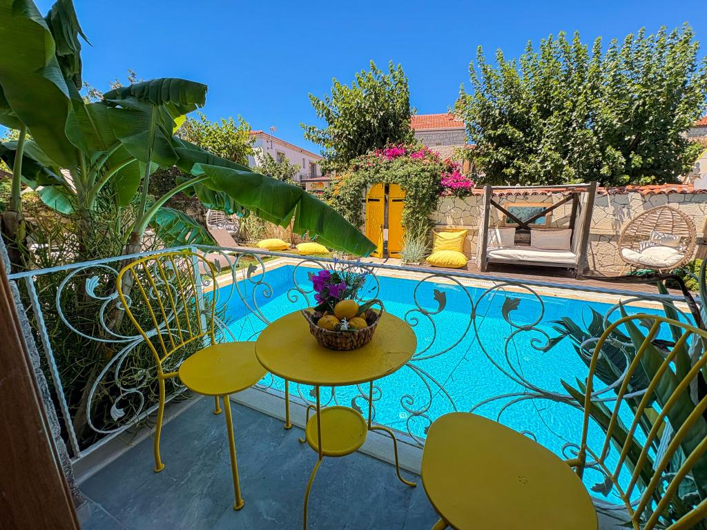 Grand Deluxe Oda,Bahçe Manzaralı