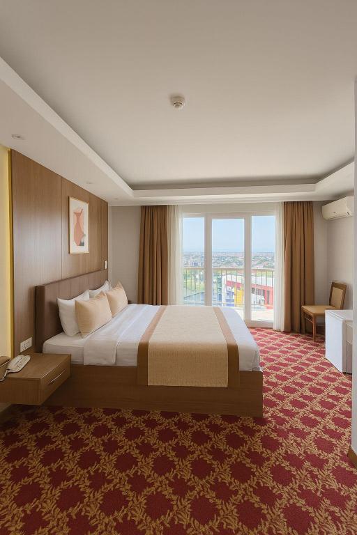 Çift Kişilik,Deniz veya Şehir Manzaralı