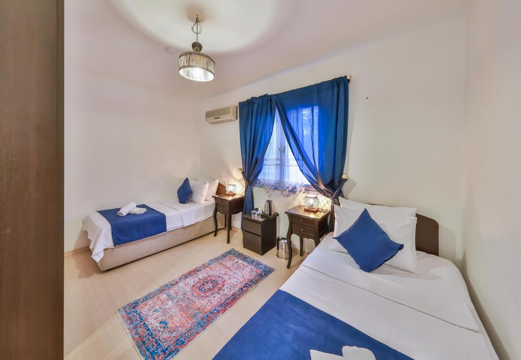 Ekonomik Iki Ayrı Yataklı Oda