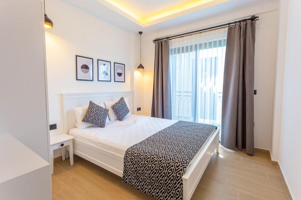 Suit Bahçe Katı Oda, Bahçe Manzaralı