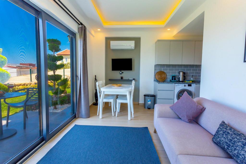 2+1 Suite Beş Kişilik,Bahçe Manzaralı,Bahçe Katı