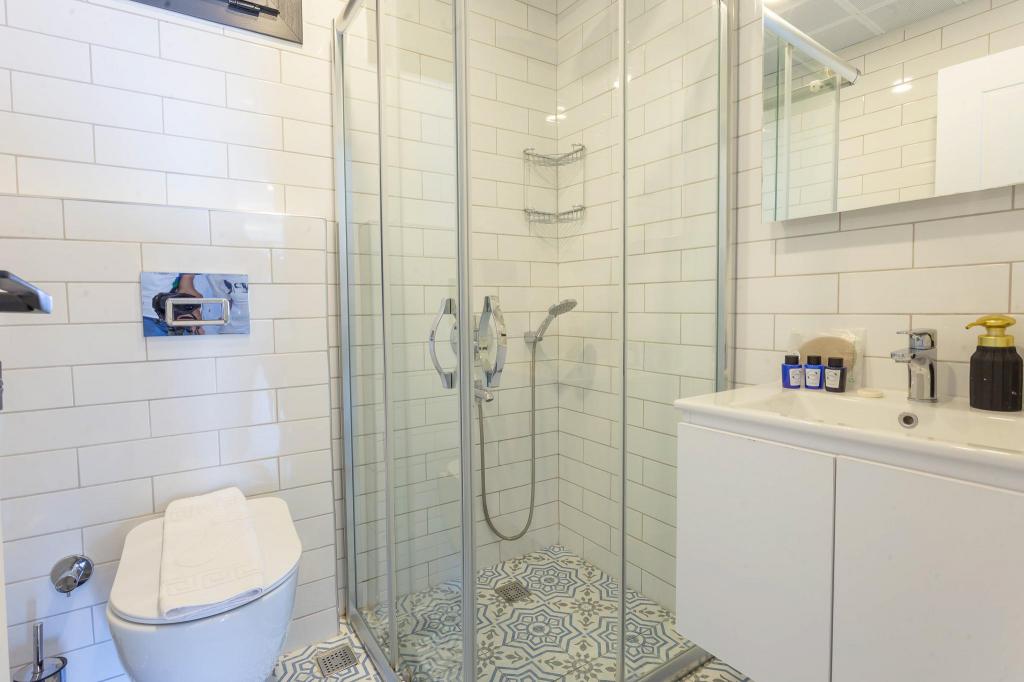 2+1 Suite Beş Kişilik,Bahçe Manzaralı,Bahçe Katı