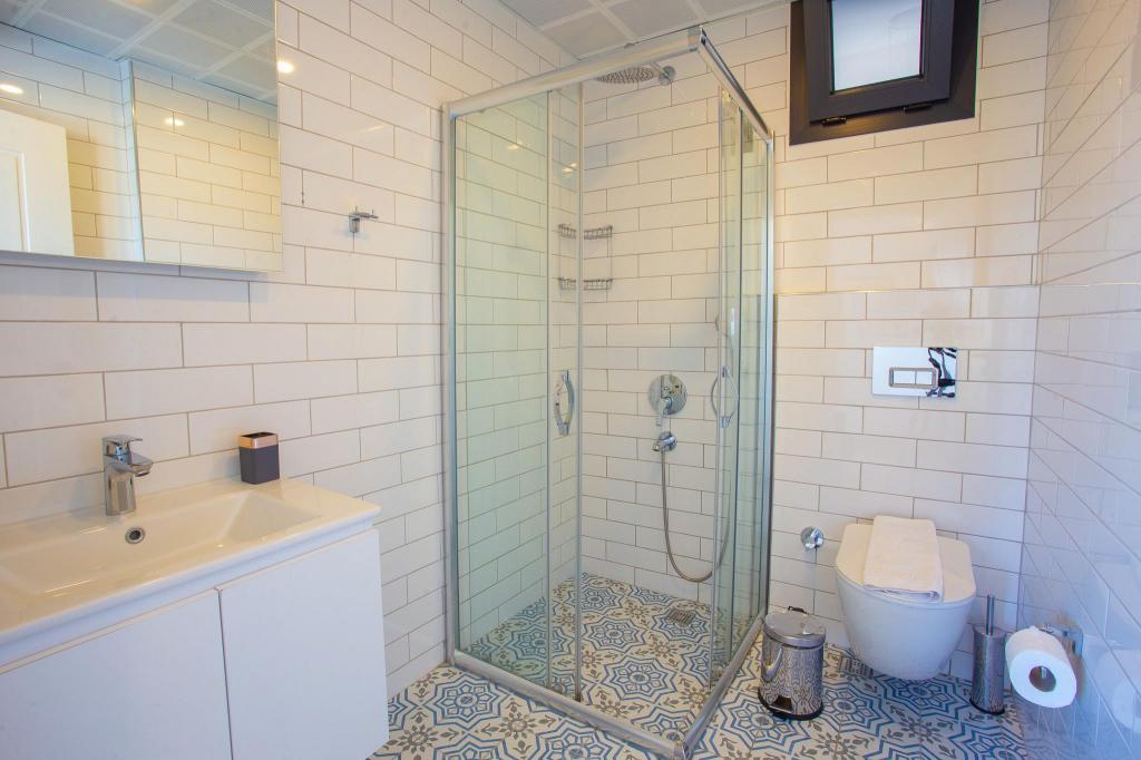 2+1 Suite Beş Kişilik,Bahçe Manzaralı,Bahçe Katı