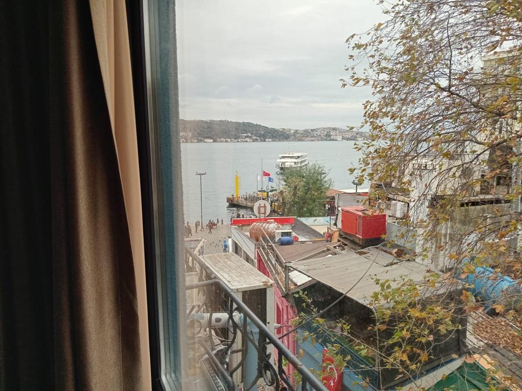 Deluxe Oda, Kısmi Deniz Manzaralı