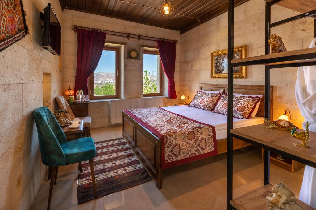 Deluxe Superior Room
