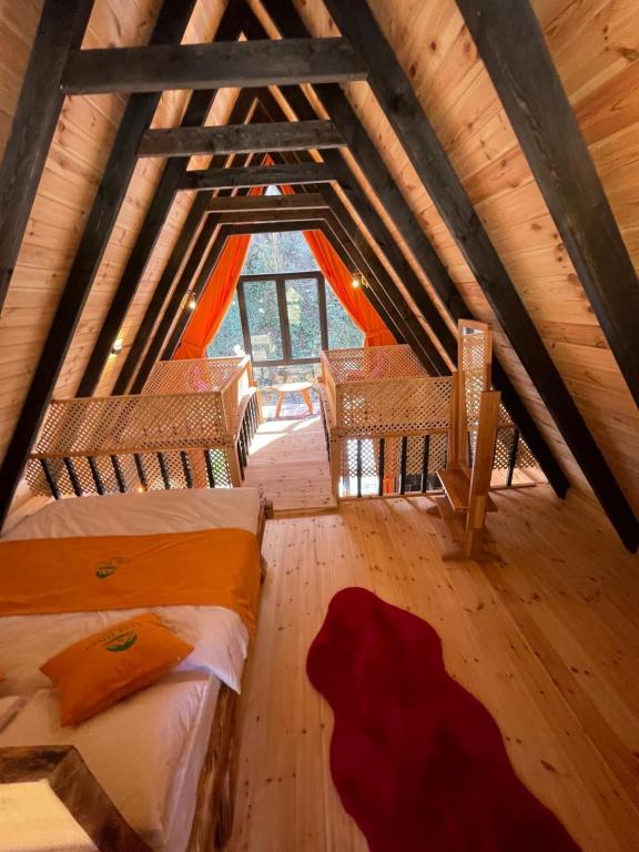Bungalow,Dere Manzaralı,Jakuzili
