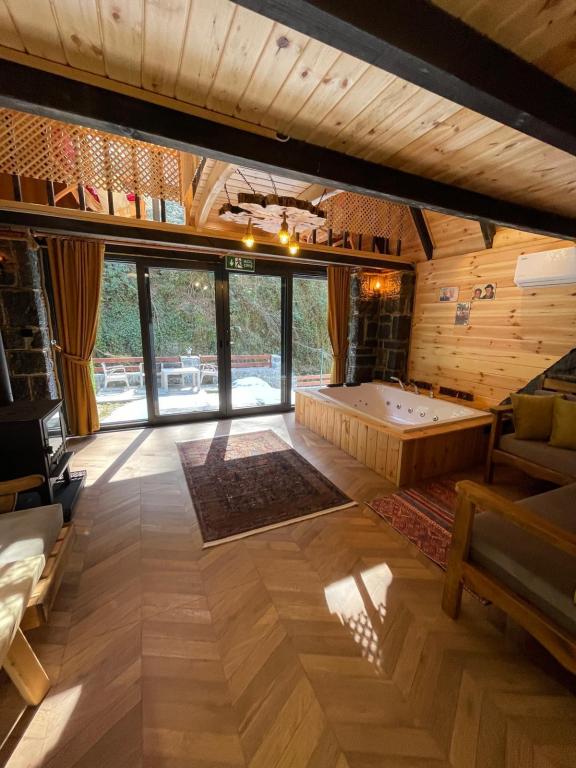 Standart Bungalow,Dere Manzaralı,Jakuzili