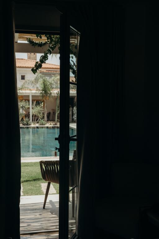 Bahçeli Oda, Bahçe Manzaralı