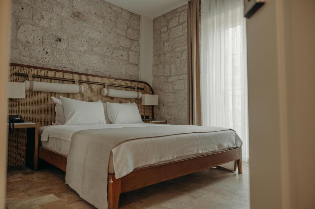 Deluxe Oda, Cadde Manzaralı