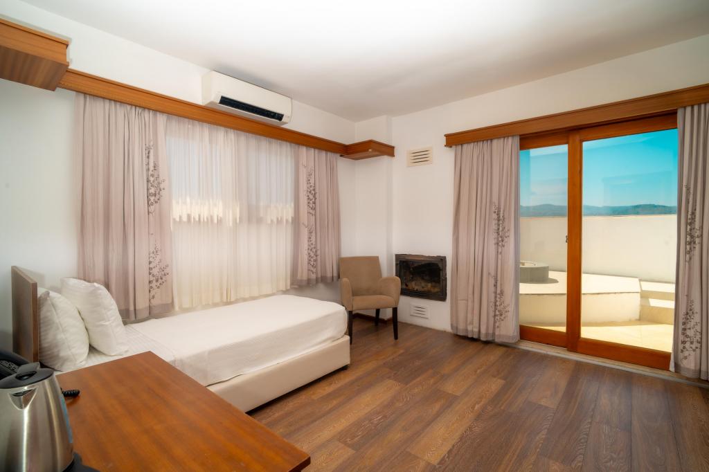 Suite,Nehir Manzaralı,Jakuzili