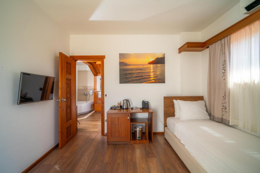 Suite,Nehir Manzaralı,Jakuzili