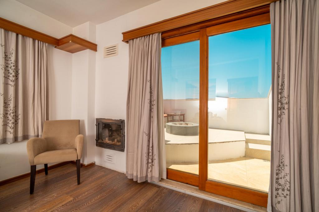 Suite,Nehir Manzaralı,Jakuzili