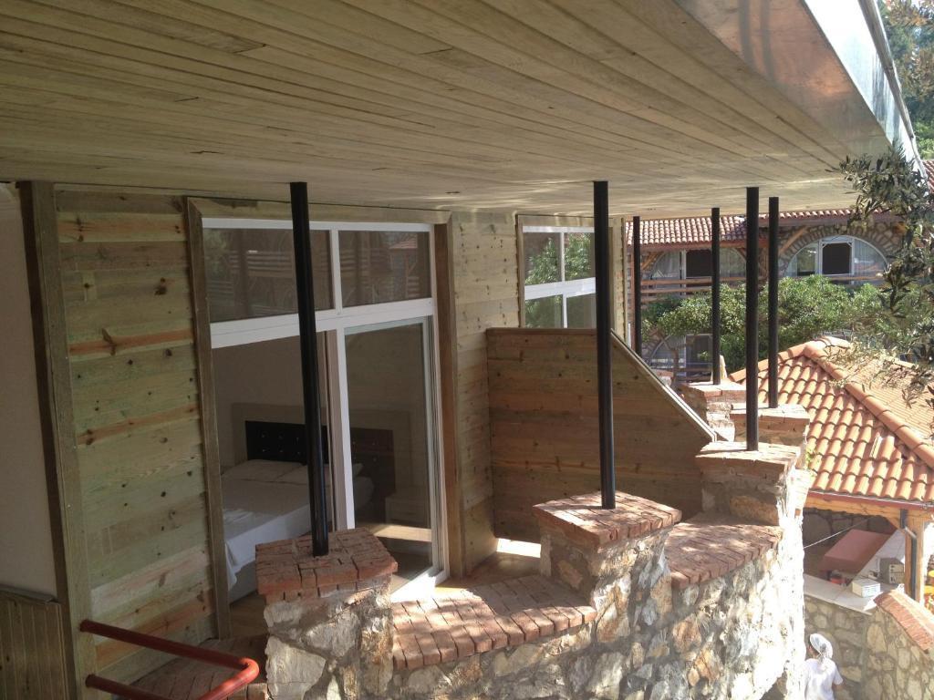 Standard Room, Pool Or Mountain View