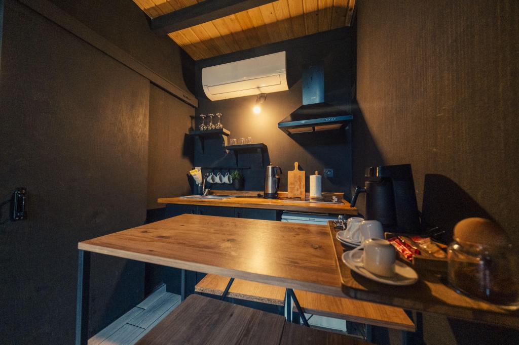 Bungalow 3 Kişilik Oda,Bahçe Manzaralı,Verandalı