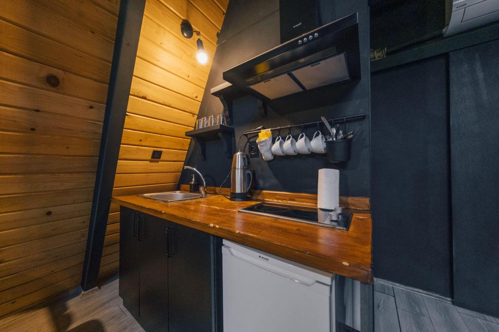 Bungalow 4 Kişilik Oda,Bahçe Manzaralı,Balkonlu