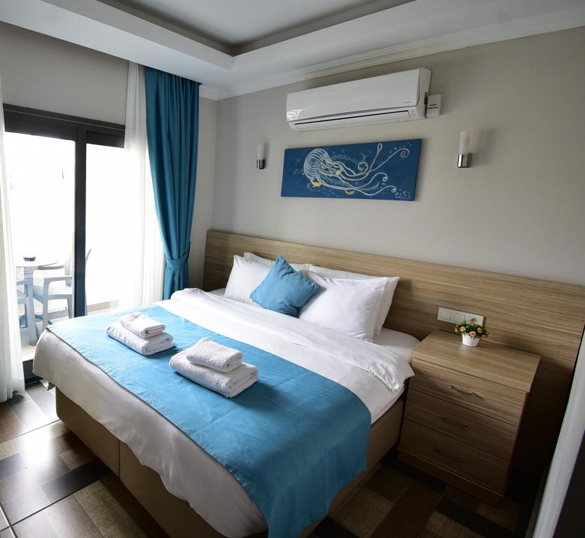 Standart Oda,Kara Manzaralı,Balkonlu