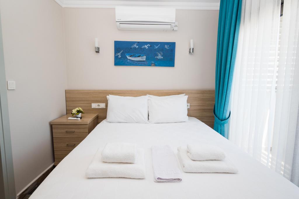 Standart Oda,Deniz Manzaralı,Balkonlu