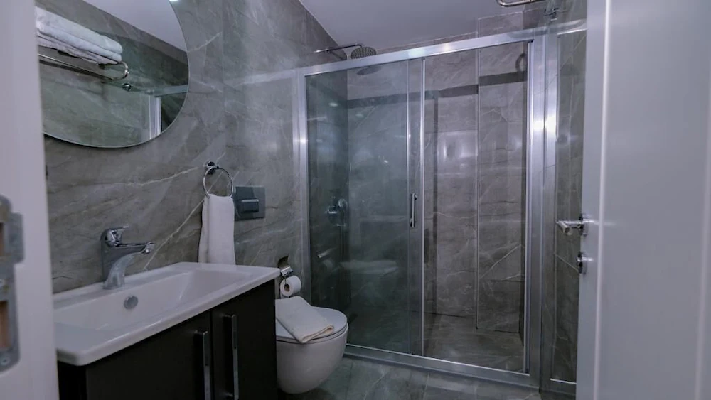 Economy Room, City View