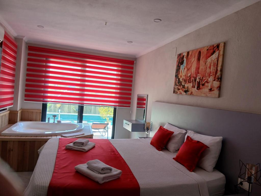Özel Havuzlu Villa,Bahçe Manzaralı,Özel Havuzlu ve Jakuzili