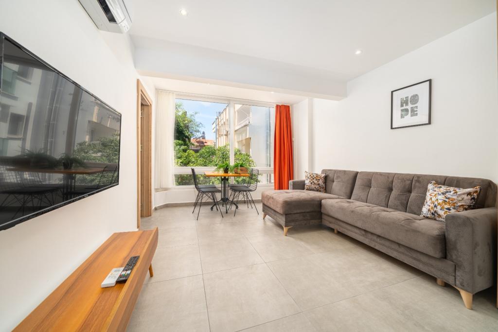 Standart Oda, Şehir Manzaralı