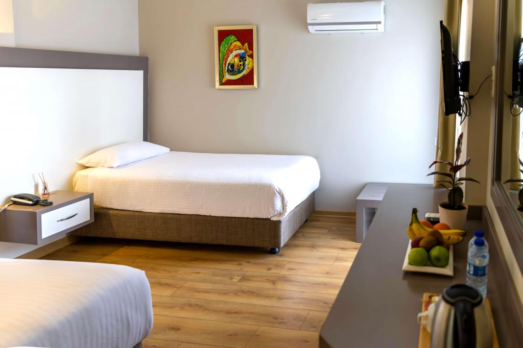 Standart Oda, Deniz Veya Kara Manzaralı (3 Kişilik)