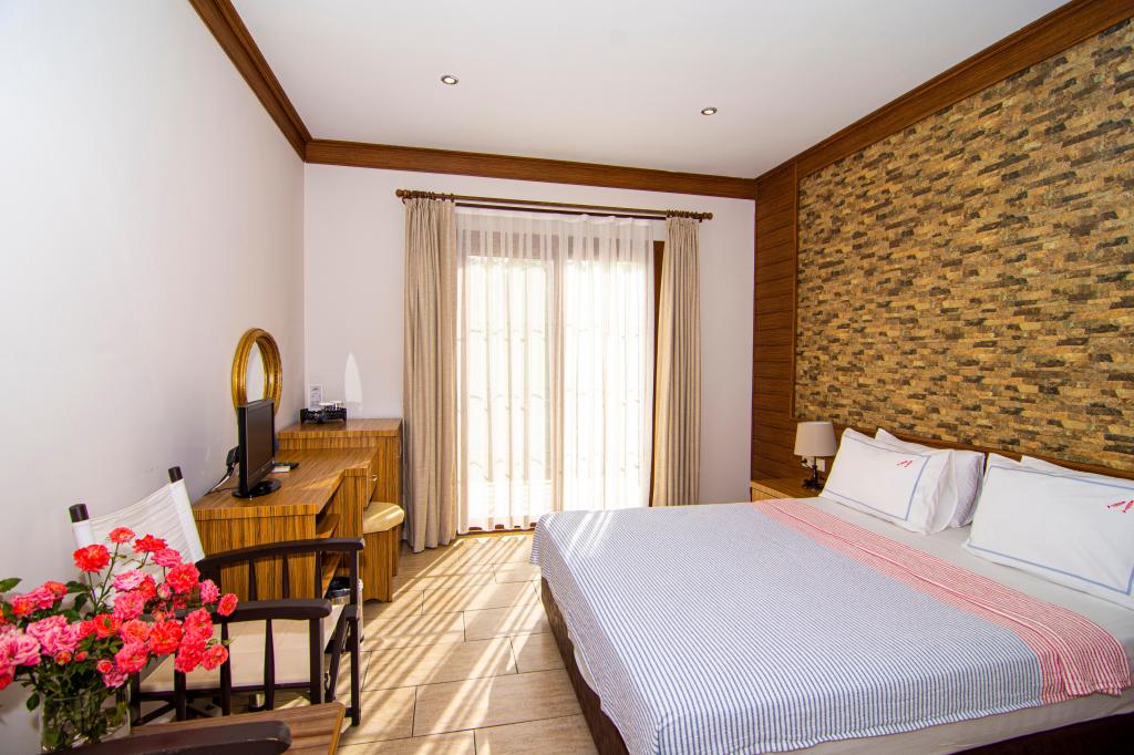 Standart Oda, Kara Manzaralı