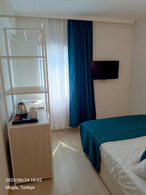 Standart Oda, Cadde Manzaralı