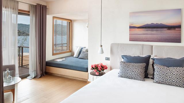 Double Room With Balcony, Sea View, With Bathtub Or Jacuzzi