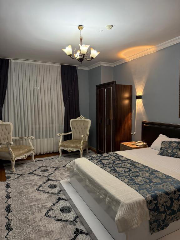 Suite,Havuz veya Bahçe Manzaralı,2. Kat
