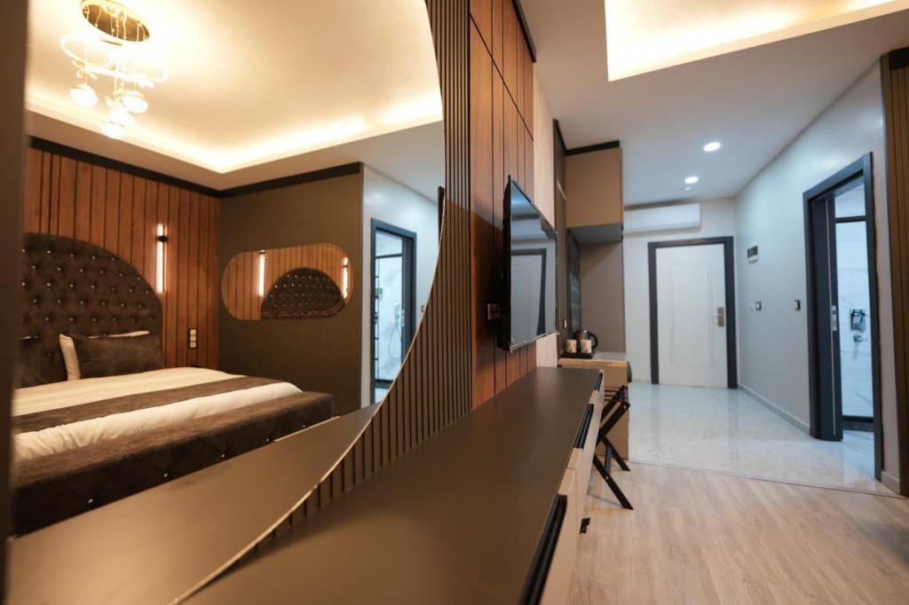Milena Otel
